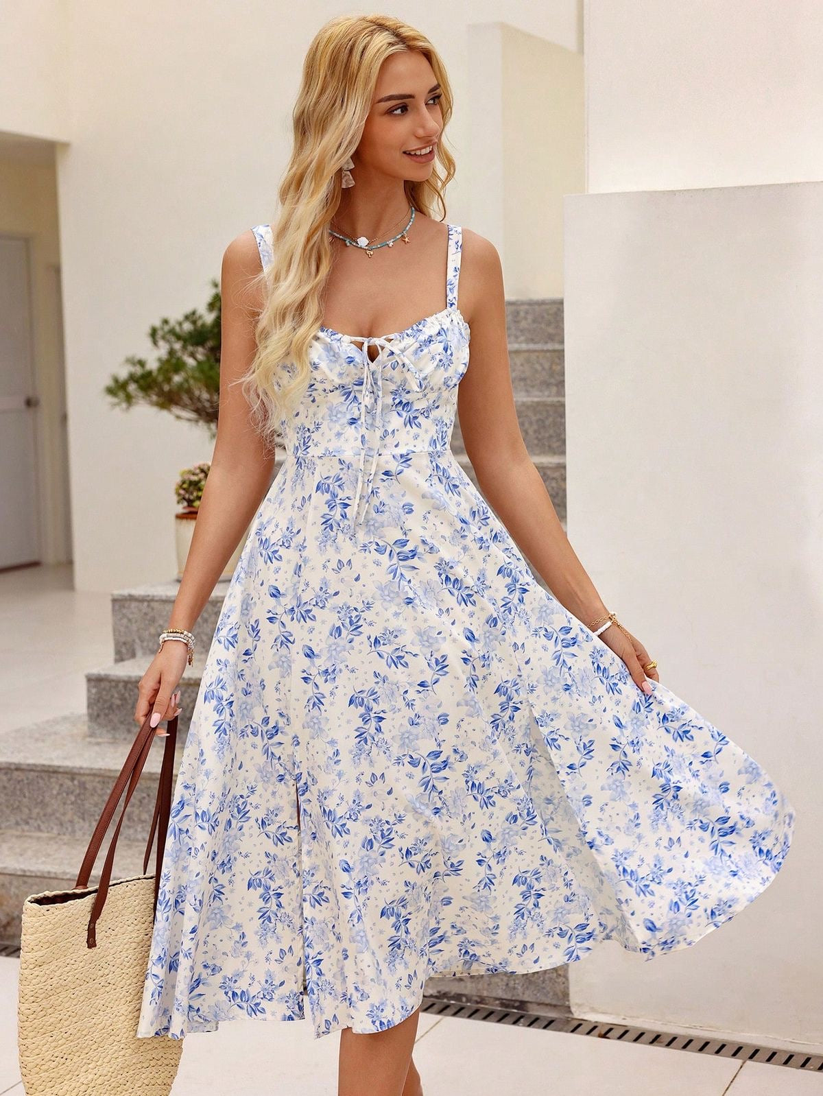 Vestido floral tipo corset / blanco con azul