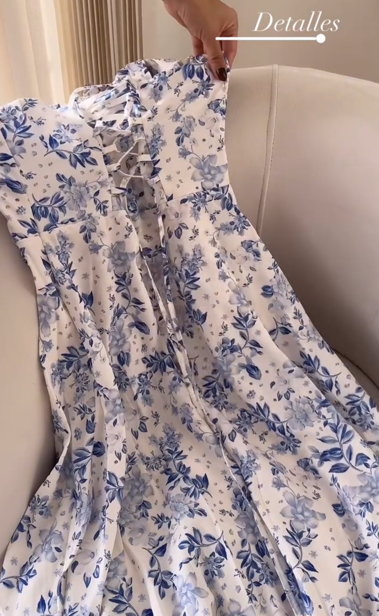 Vestido floral tipo corset / blanco con azul