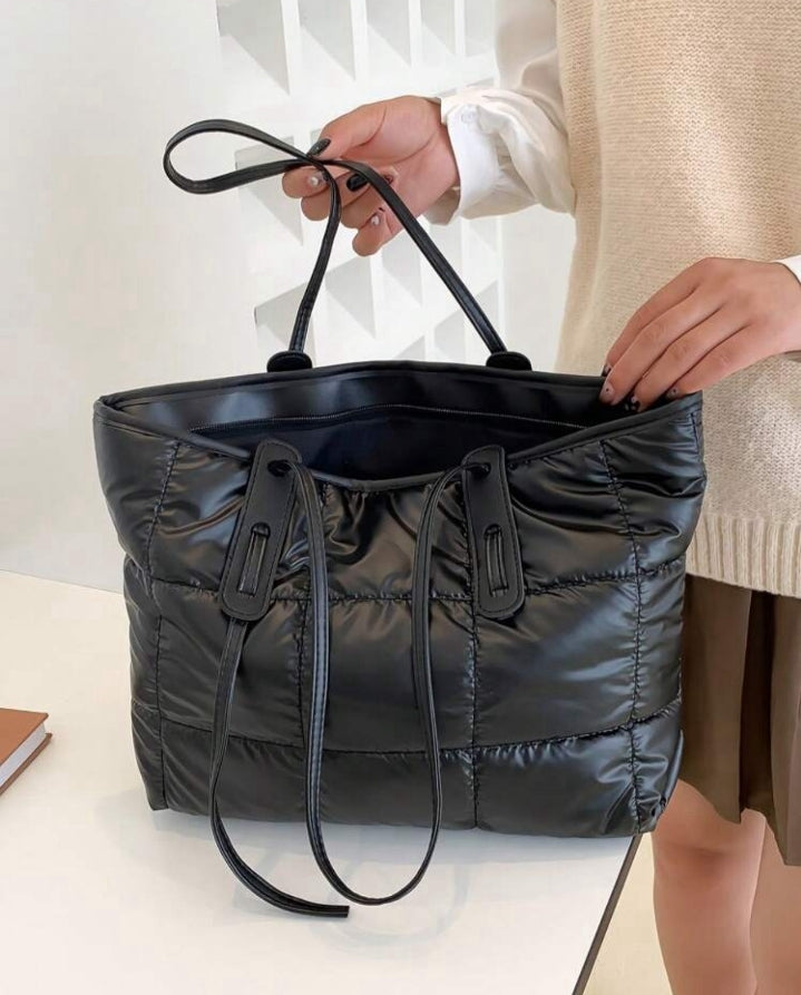 Tote bag puffer acolchado
