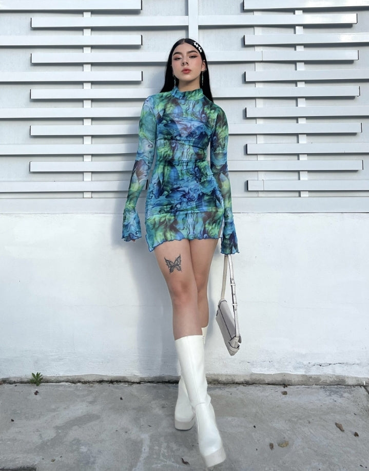 Vestido ajustado en malla con estampado