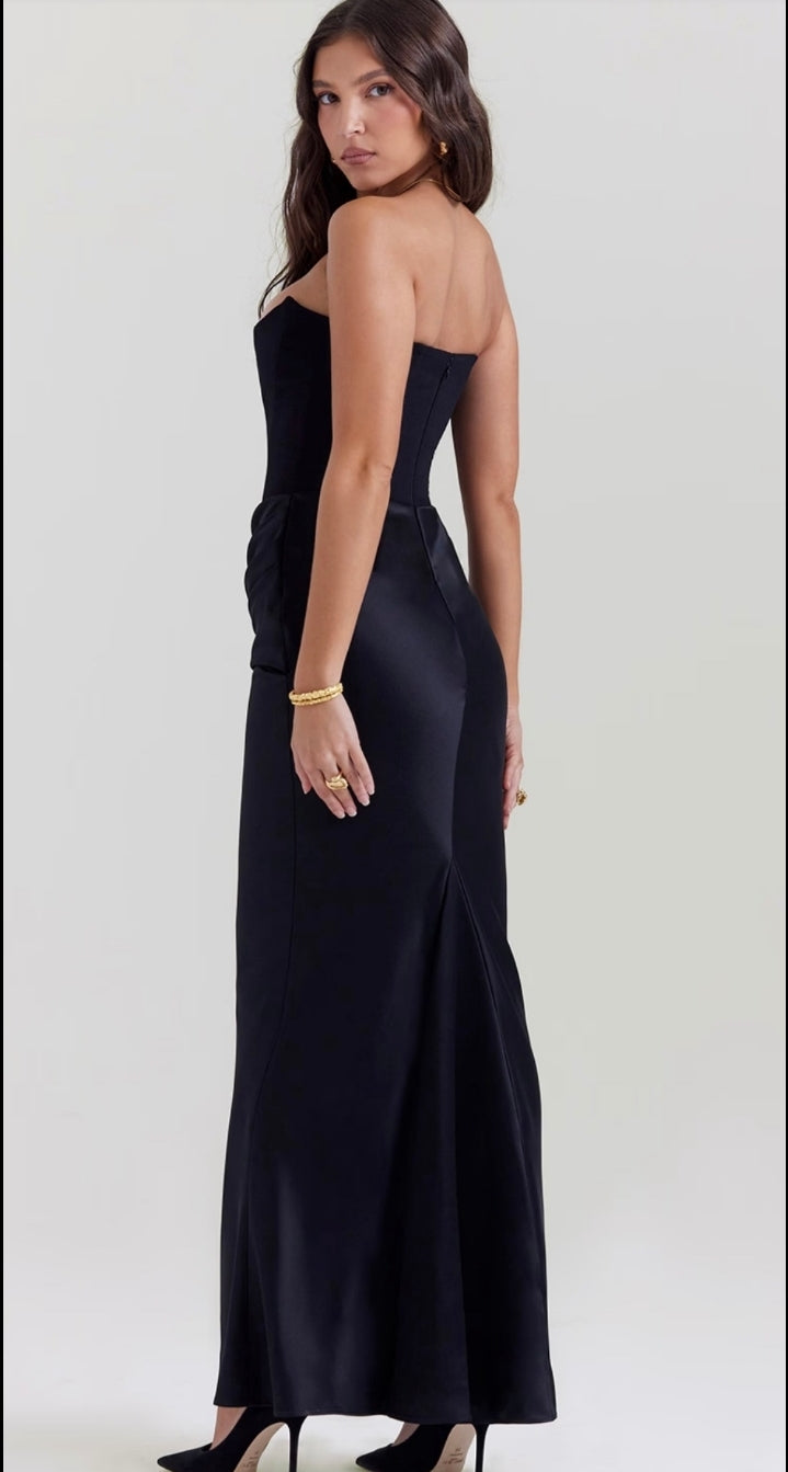 Vestido luxe strapless