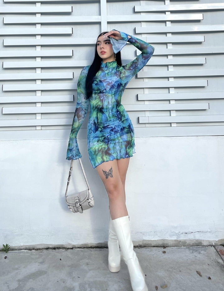 Vestido ajustado en malla con estampado