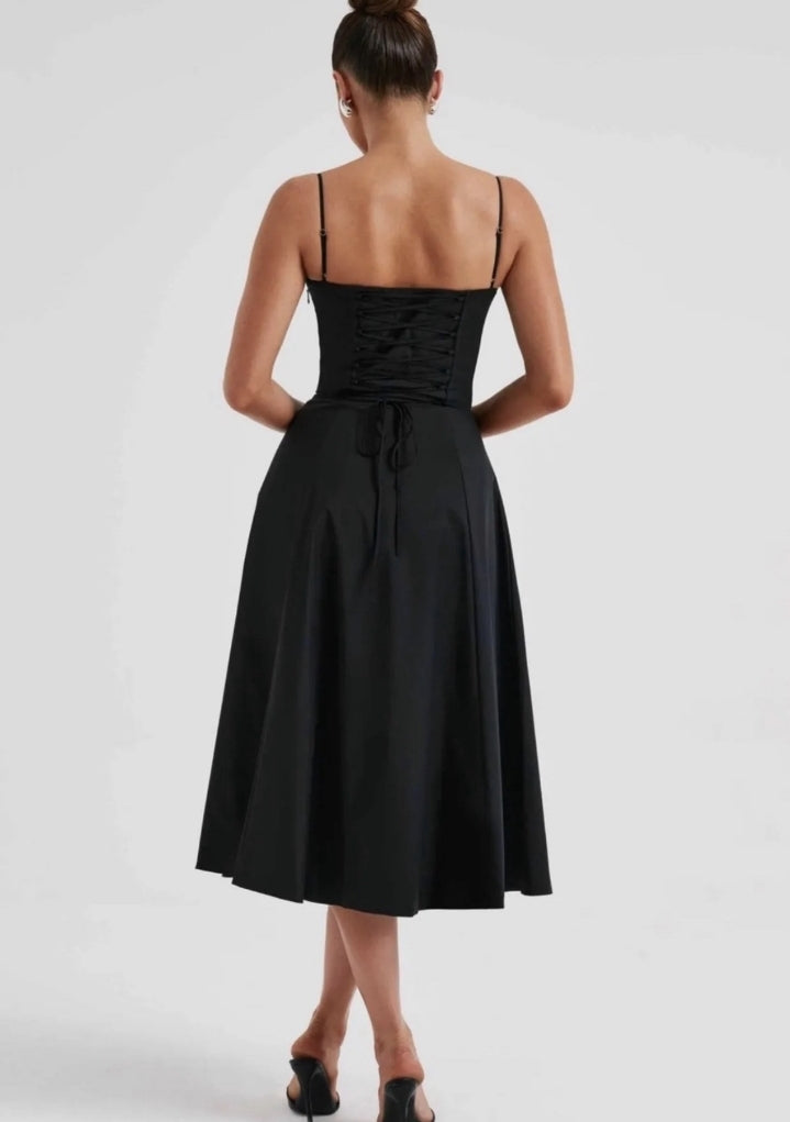 Vestido Venecia negro- espalda tipo corset