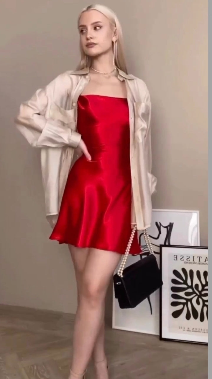 Vestido ari en satin- Rojo
