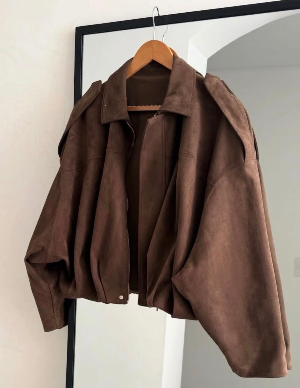 Bomber jacket café