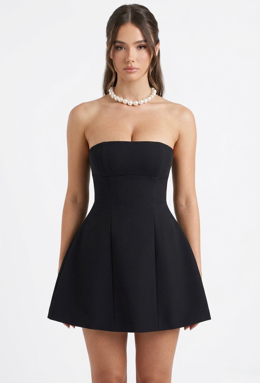 Vestido straple corte A negro