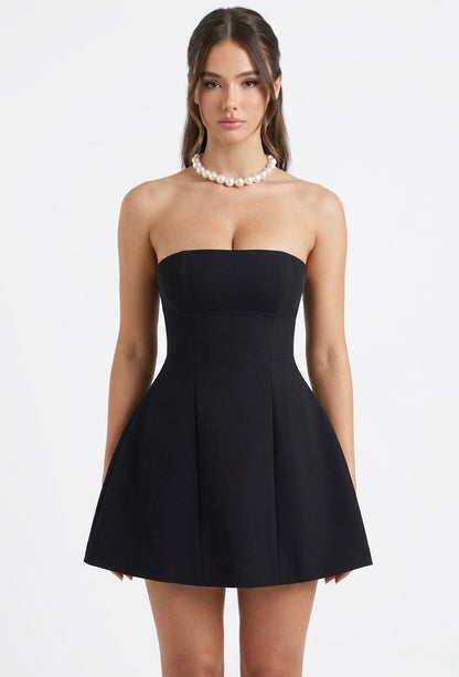 Vestido straple corte A negro
