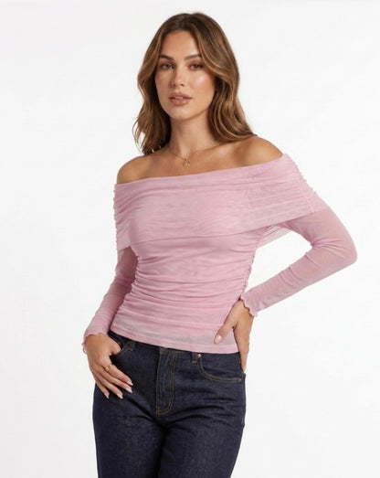 Blusa en mesh cuello bandeja