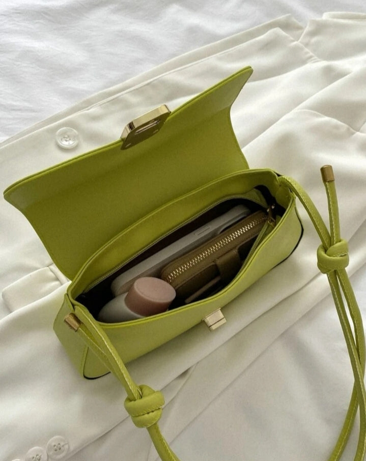 Bolso baguette verde limón