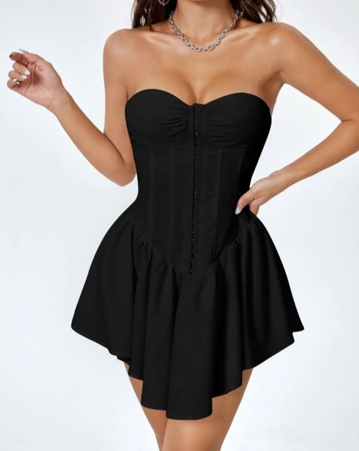 Vestido estraple tipo corset