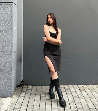 Vestido ajustado con horma fruncida