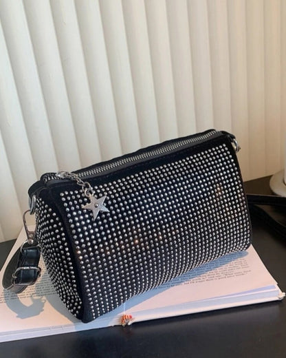 Bolso cubo con apliques