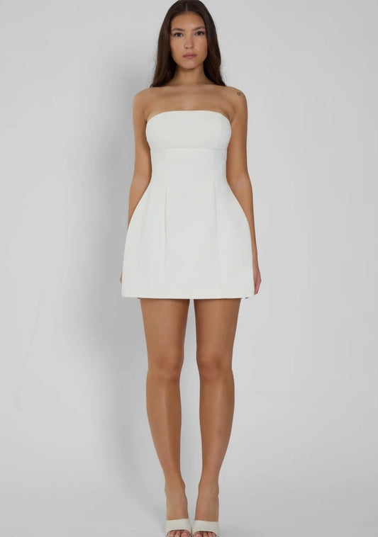 Vestido straple en corte A blanco