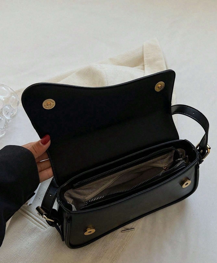 Bolso old money negro
