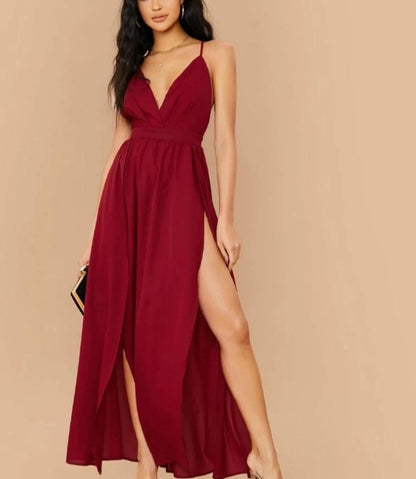 Vestido vinotinto / dos aberturas, escote cruzado